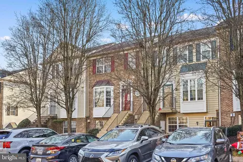 2429 Lizbec Ct, Crofton, MD 21114