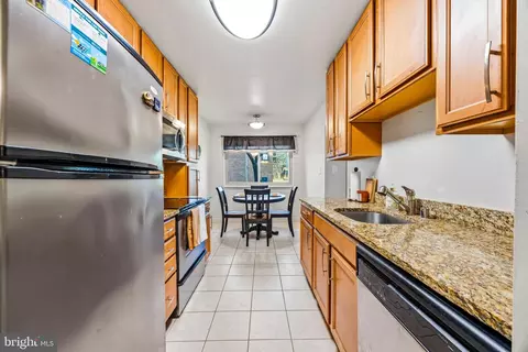 1233 Gemini Dr #C, Annapolis, MD 21403