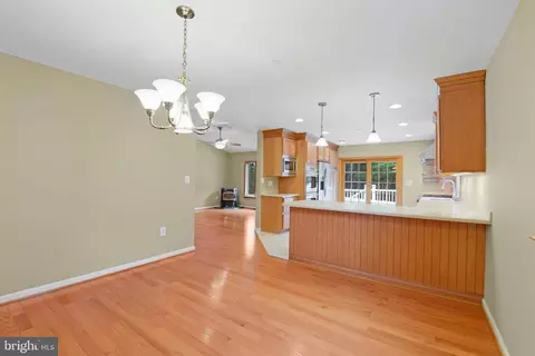 Other - 7715 Paradise Beach Rd, Pasadena, MD 21122 photo 6 of 25