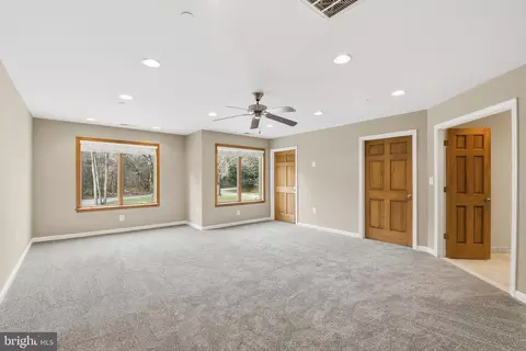 Other - 7715 Paradise Beach Rd, Pasadena, MD 21122 photo 11 of 25