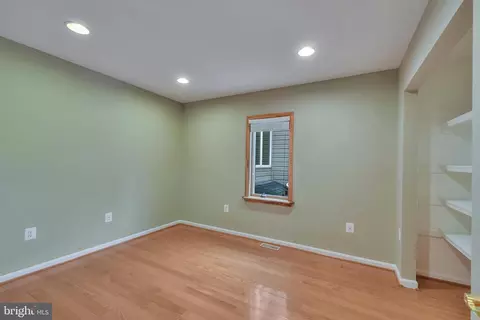 Other - 7715 Paradise Beach Rd, Pasadena, MD 21122 photo 17 of 25