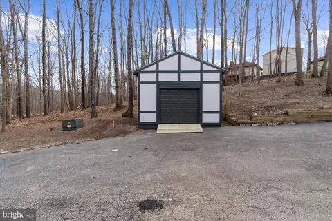 Exterior - 1439 Dicus Mill Rd, Severn, MD 21144 photo 13 of 13