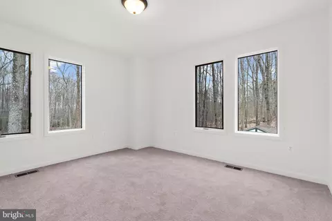 Bedroom - 1439 Dicus Mill Rd, Severn, MD 21144 photo 8 of 9