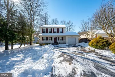 3587 Loch Haven Dr, Edgewater, MD 21037