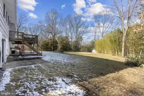 Exterior - 876 Shore Acres Rd, Arnold, MD 21012 photo 3 of 5