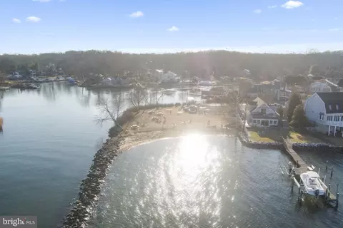 View/Area - 876 Shore Acres Rd, Arnold, MD 21012 photo 3 of 8