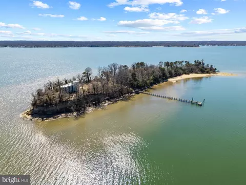 509 A Edgewater Rd, Pasadena, MD 21122