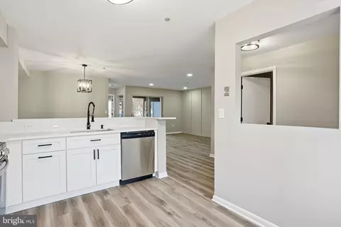 Other - 10 Sandstone Ct # -B, Annapolis, MD 21403 photo 3 of 10
