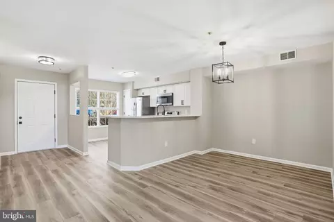 Other - 10 Sandstone Ct # -B, Annapolis, MD 21403 photo 2 of 10