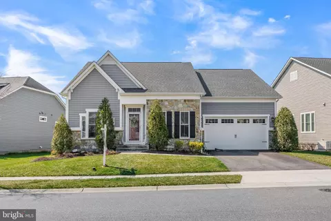 2926 Levee Dr, Odenton, MD 21113