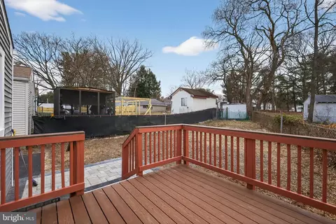 Exterior - 917 Reece Rd, Severn, MD 21144 photo 4 of 7
