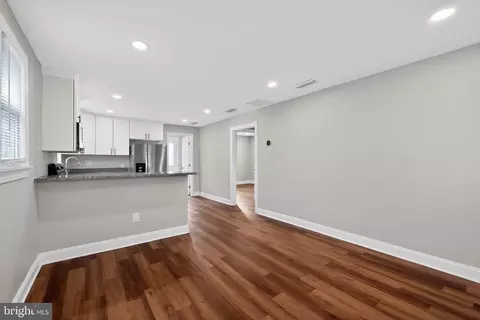 Entry Way - 917 Reece Rd, Severn, MD 21144 photo 6 of 9