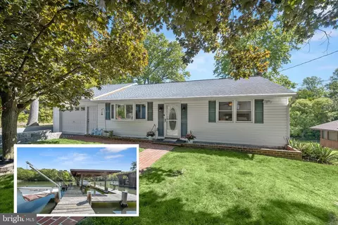 1602 Wall Dr, Pasadena, MD 21122