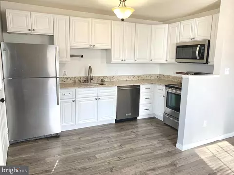 Kitchen - 808 207th St, Pasadena, MD 21122 photo 1 of 1