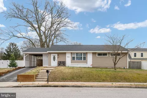 711 Holly Ave, Pasadena, MD 21122