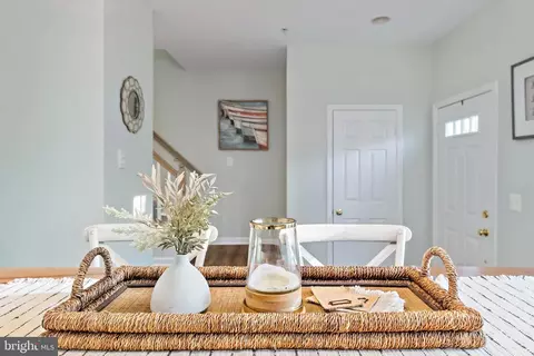 Entry Way - 1411 Peregrine Path, Arnold, MD 21012 photo 1 of 14