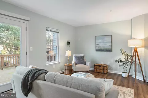 Living - 1411 Peregrine Path, Arnold, MD 21012 photo 1 of 5