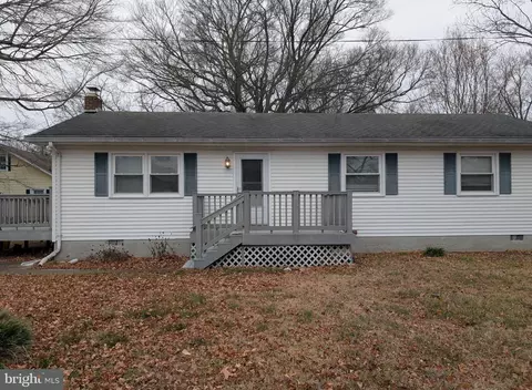 5535 Gloucester St, Churchton, MD 20733