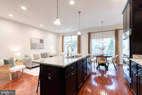 7951 Silver Oak Rd, Hanover, MD 21076