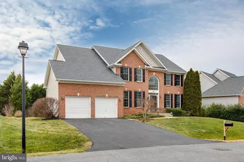 415 University Dr, Severn, MD 21144