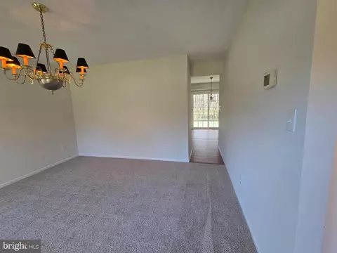 276 Southdale Ct, Dunkirk, MD 20754 photo 4