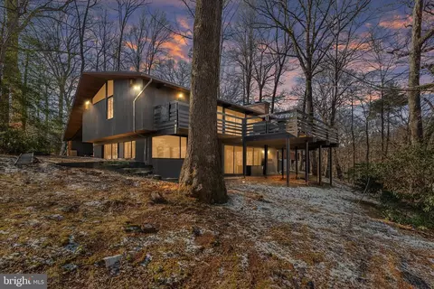 900 Coachway, Annapolis, MD 21401