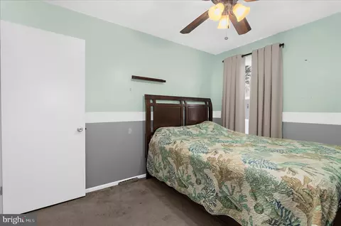 Bedroom - 2313 230th St, Pasadena, MD 21122 photo 1 of 6