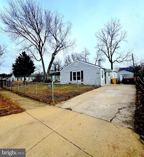 1046 Thomas Rd, Glen Burnie, MD 21060