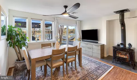 Dining - 5931 Flood Ave, Deale, MD 20751 photo 2 of 2