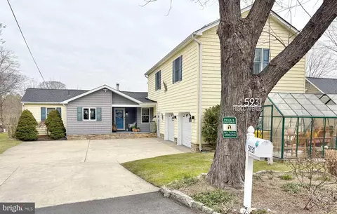 Exterior - 5931 Flood Ave, Deale, MD 20751 photo 2 of 14