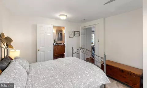 Bedroom - 5931 Flood Ave, Deale, MD 20751 photo 3 of 6