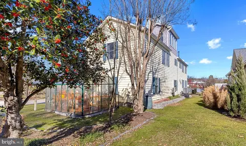 Exterior - 5931 Flood Ave, Deale, MD 20751 photo 3 of 14