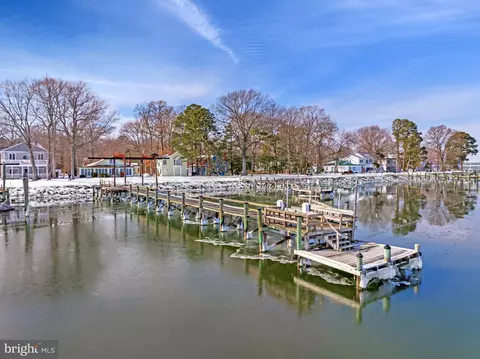852 Bay Front Ave, North Beach, MD 20714