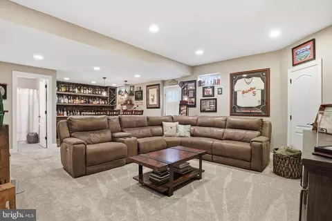 718 Penny Ct, Pasadena, MD 21122 photo 13