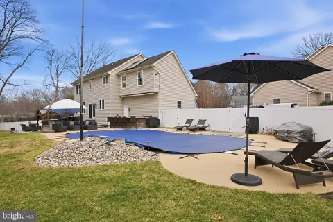 718 Penny Ct, Pasadena, MD 21122 photo 39