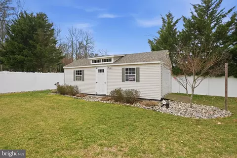718 Penny Ct, Pasadena, MD 21122 photo 35