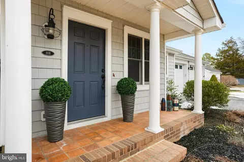 108 Huse Dr, Annapolis, MD 21403