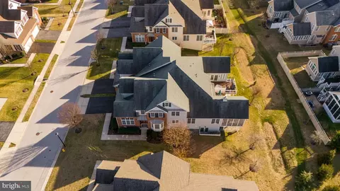 View/Area - 8414 Maple Brook Ln, Severn, MD 21144 photo 3 of 11