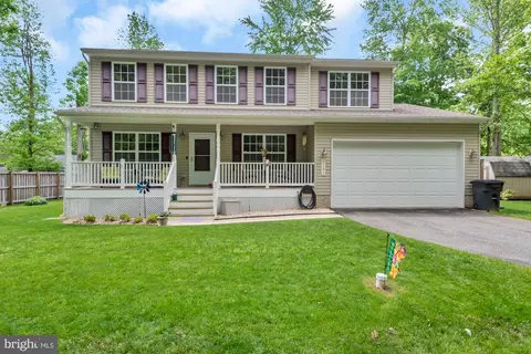 1191 Poplar Ave, Shady Side, MD 20764