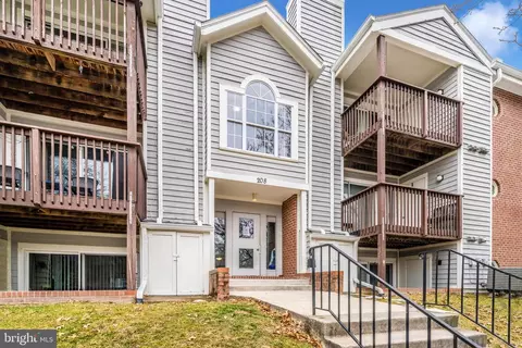 208 Water Fountain Ct #103, Glen Burnie, MD 21060