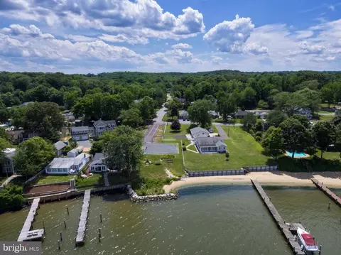 View/Area - 3590 S River Ter, Edgewater, MD 21037 photo 11 of 16