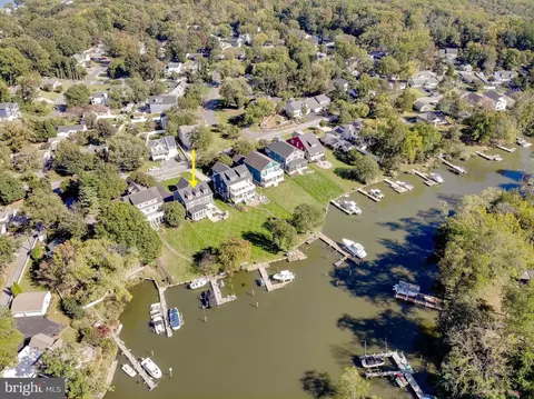 View/Area - 3590 S River Ter, Edgewater, MD 21037 photo 5 of 16