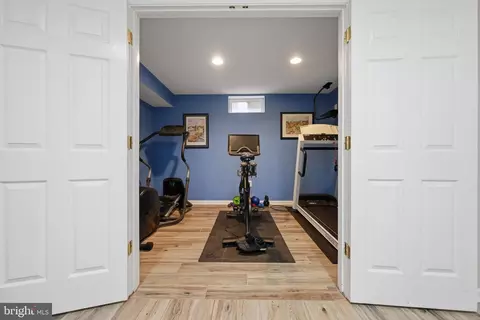 Entry Way - 3590 S River Ter, Edgewater, MD 21037 photo 14 of 14