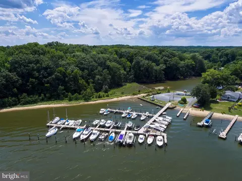 View/Area - 3590 S River Ter, Edgewater, MD 21037 photo 15 of 16
