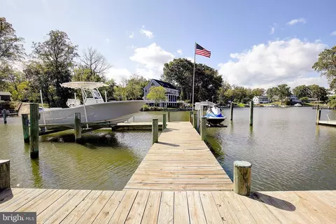 Other - 3590 S River Ter, Edgewater, MD 21037 photo 1 of 24