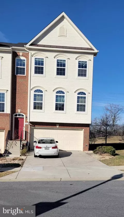 8587 Crooked Tree Ln, Laurel, MD 20724