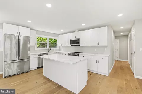 Other - 3010 Marlin Dr, Riva, MD 21140 photo 3 of 10