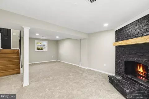 Living - 3010 Marlin Dr, Riva, MD 21140 photo 3 of 3
