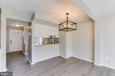 7946 Sutherland Ct, Pasadena, MD 21122 photo 14