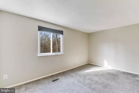 7946 Sutherland Ct, Pasadena, MD 21122 photo 22